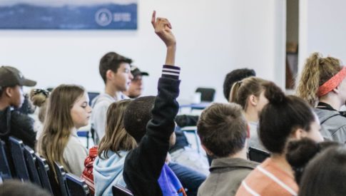 nicole-honeywill-YLUvemTiRtk-unsplash